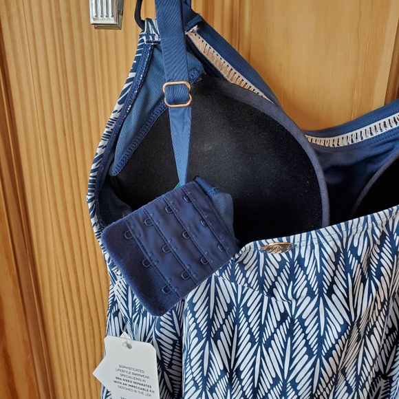 Sunsets Taylor Tankini Foxtail Blue Geometric 32G 34F 36E - Picture 7 of 8